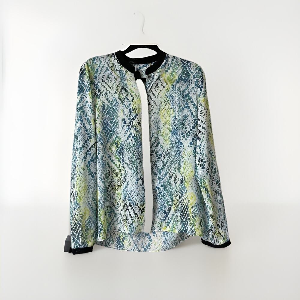 Tahari Women’s Sz M Sheer Graphic Blouse Abstract Black Trim Career Button Up